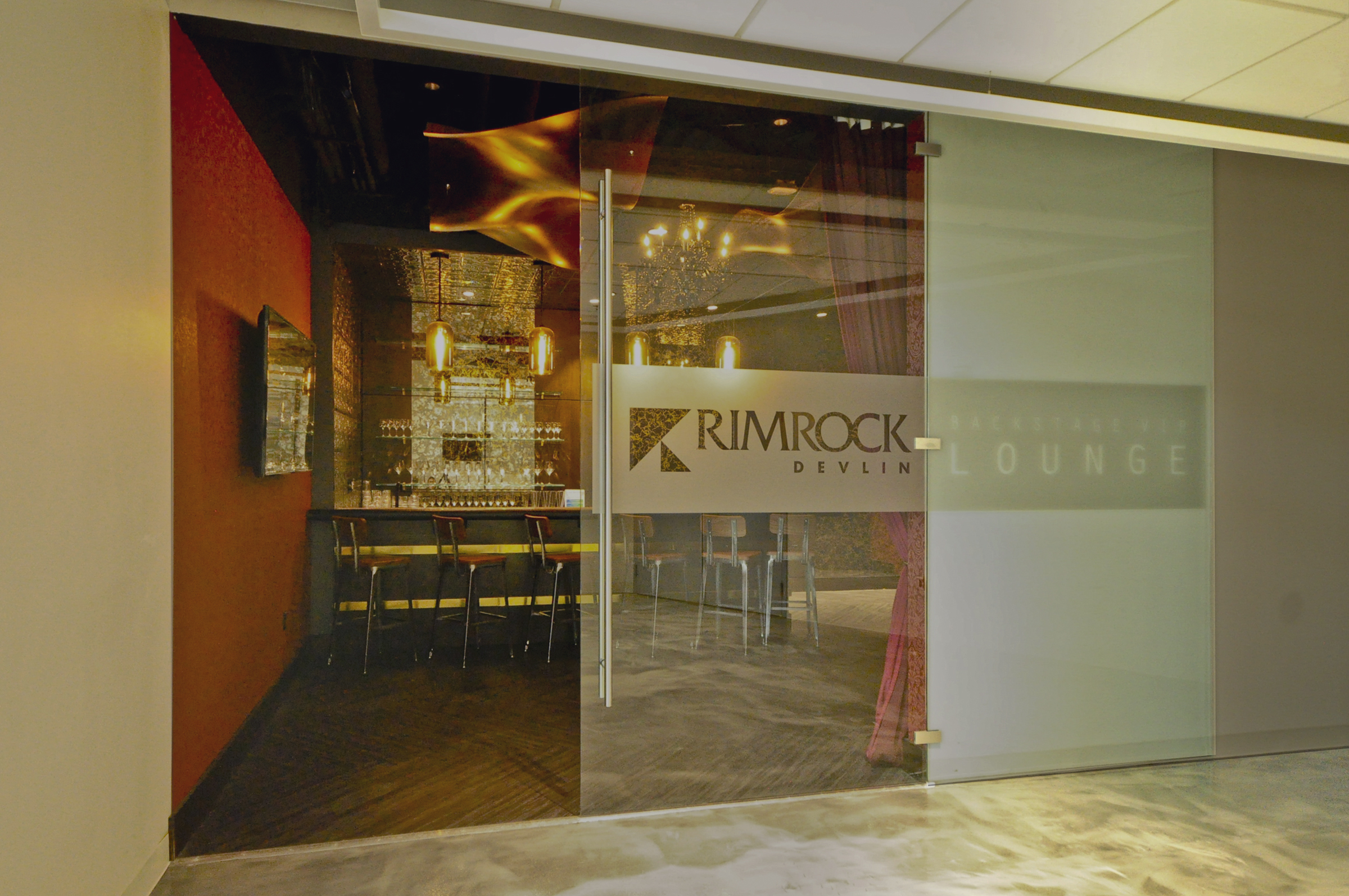 Rimrock | Devlin Lounge